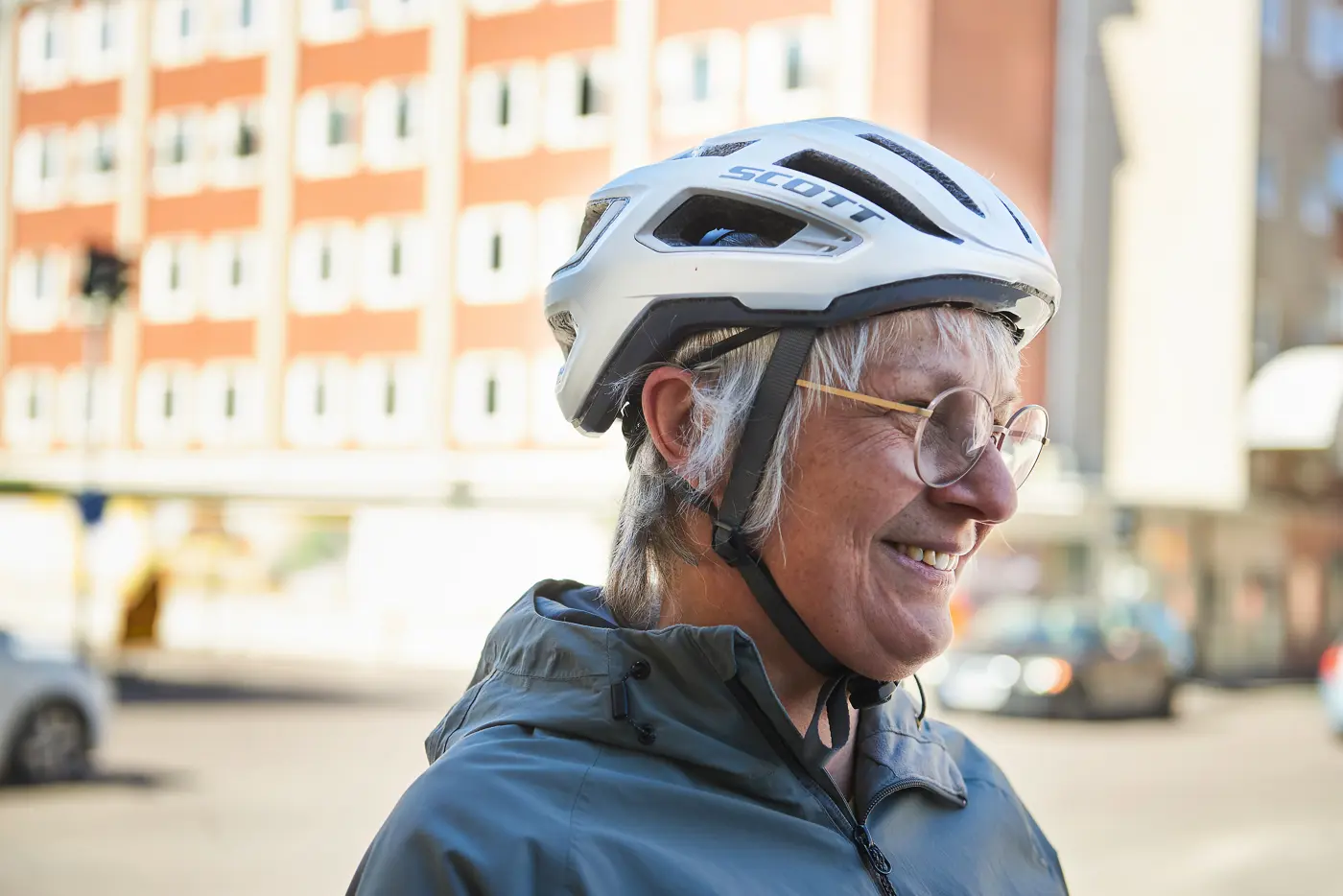 Vuxna Cykelhjalm 16